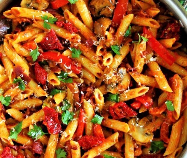 Pasta with Bell Peppers & Mushrooms 